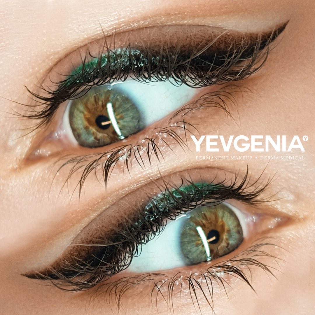 Schaduw eyeliner